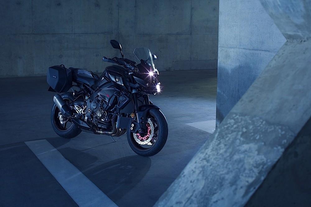 Новый мотоцикл Yamaha MT-10 Tourer Edition