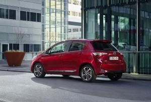 2017 Toyota Yaris Hybrid
