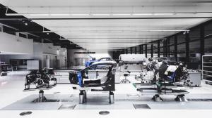 Сборка гиперкара Bugatti Chiron