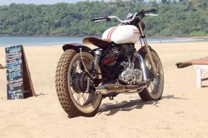 2017 Royal Enfield Bullet 500 Beach Tracker