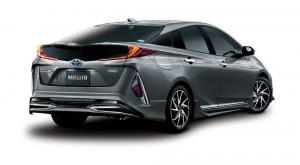 2017 Toyota Prius PHV by Modellista
