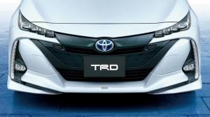 2017 Toyota Prius PHV by TRD