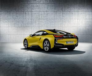 2017 BMW i8 Frozen Yellow Edition