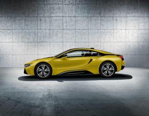 2017 BMW i8 Frozen Yellow Edition