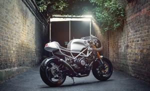 2017 Yamaha TRX850 by Seb Hipperson