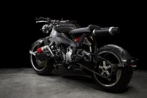 1999 Yamaha YZF-R1 by Lazareth