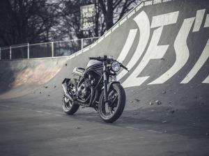JM Customs: Кафе рейсер Yamaha XJ600 Diversion