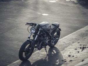 1992 Yamaha XJ600 Diversion by JM Customs