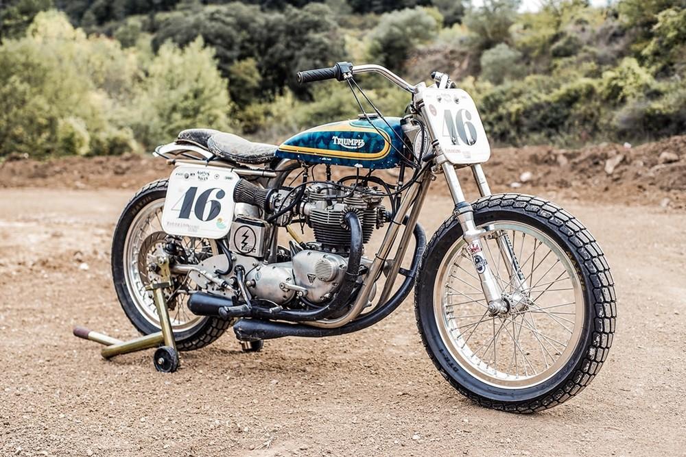 Young Guns Speed: флэт-трекер Triumph Trackmaster