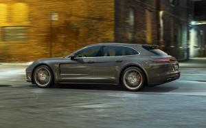 2017 Porsche Panamera Turbo Sport Turismo