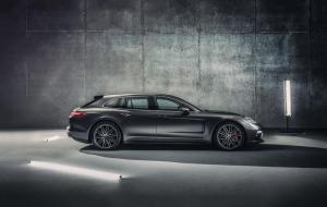 2017 Porsche Panamera Turbo Sport Turismo