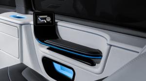 2017 Mercedes-Benz V-Class Business Lounge by Brabus
