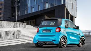2017 Smart ForTwo Ultimate 125 by Brabus