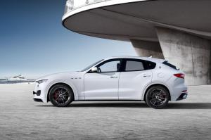 Кроссовер Maserati Levante получил дозу стероидов в ателье Startech
