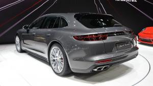 2017 Porsche Panamera Turbo S E-Hybrid