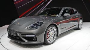 2017 Porsche Panamera Turbo S E-Hybrid