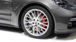 2017 Porsche Panamera Turbo S E-Hybrid