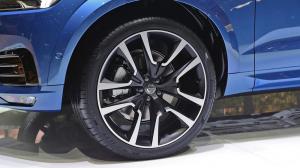 2017 Volvo XC60 T6 R-Design