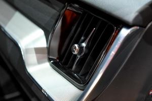2017 Volvo XC60 T8 R-Design