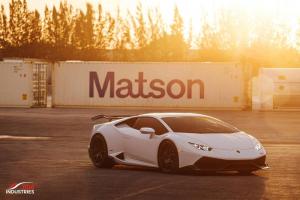 Тюнеры 1016 Industries поработали над внешностью суперкара Lamborghini Huracan