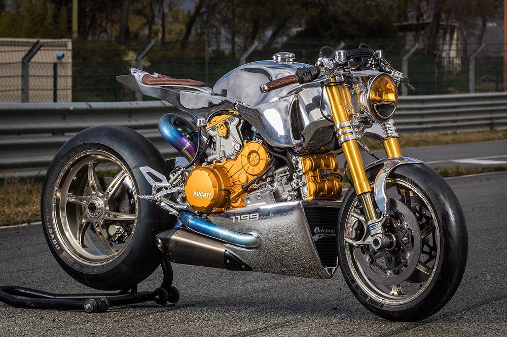 Ortolani Customs: нео кафе рейсер Ducati 1199 Panigale S
