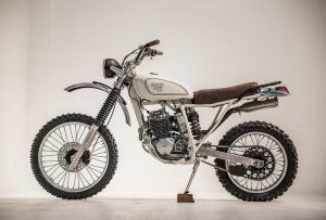 Red Clouds Collective: скрэмблер Honda XR250