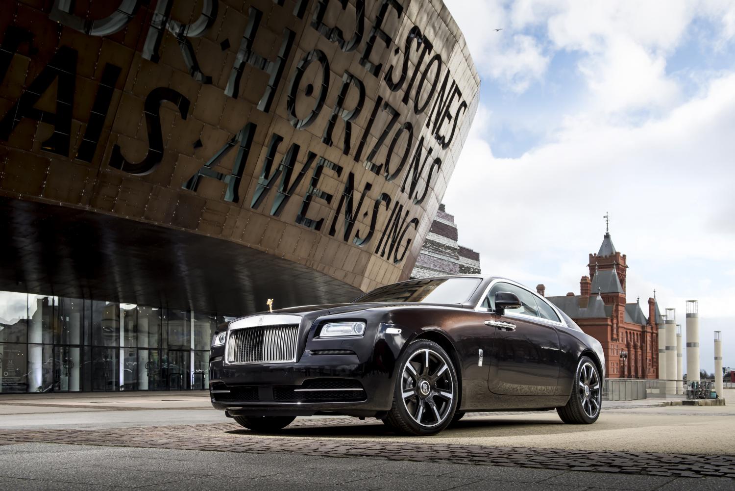 Премиальное купе Rolls Royce Wraith получило новую спецверсию