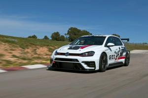 2017 Volkswagen Golf GTI TCR