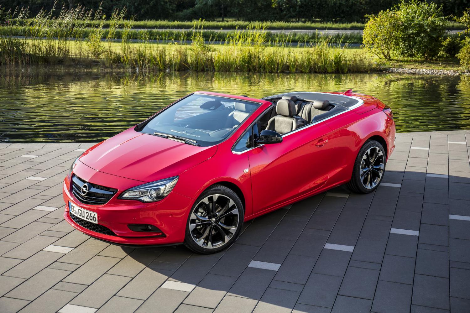 Стартовали европейские продажи спецсерии кабриолета Opel Cascada – Supreme