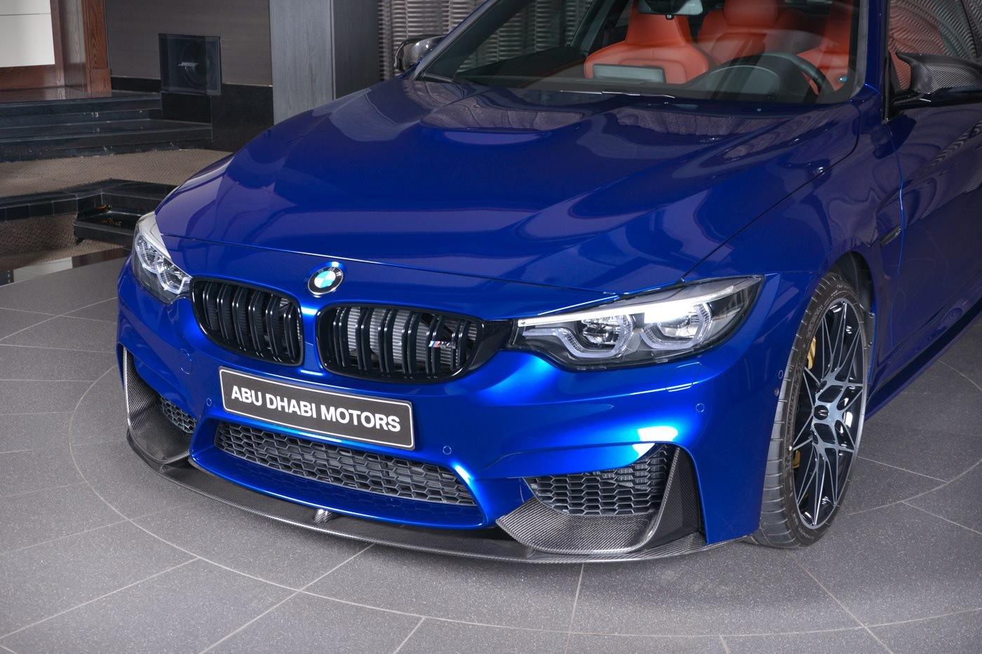 BMW m4 синий металлик