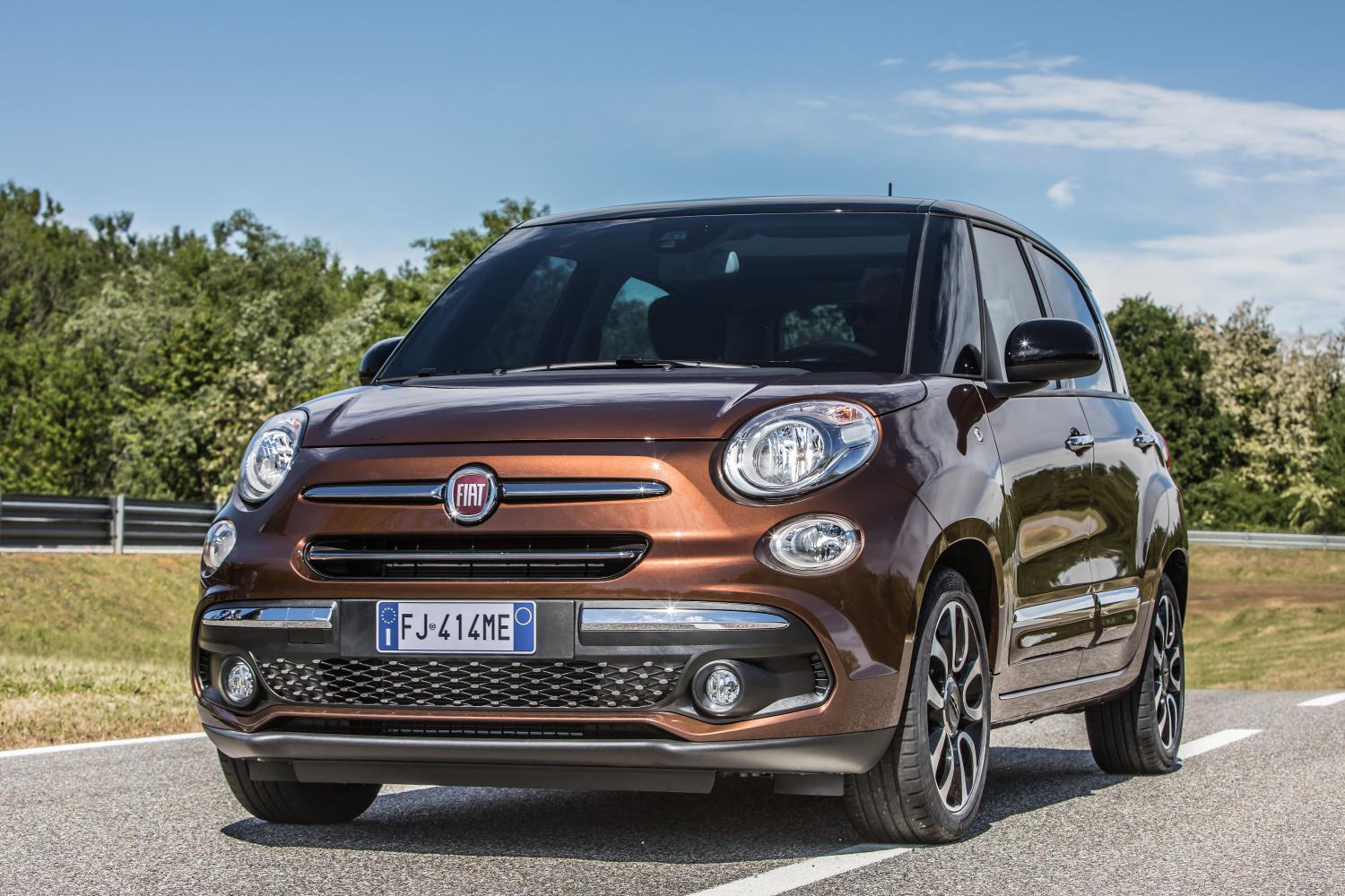 Компактвэн Fiat 500L обновился на 40%