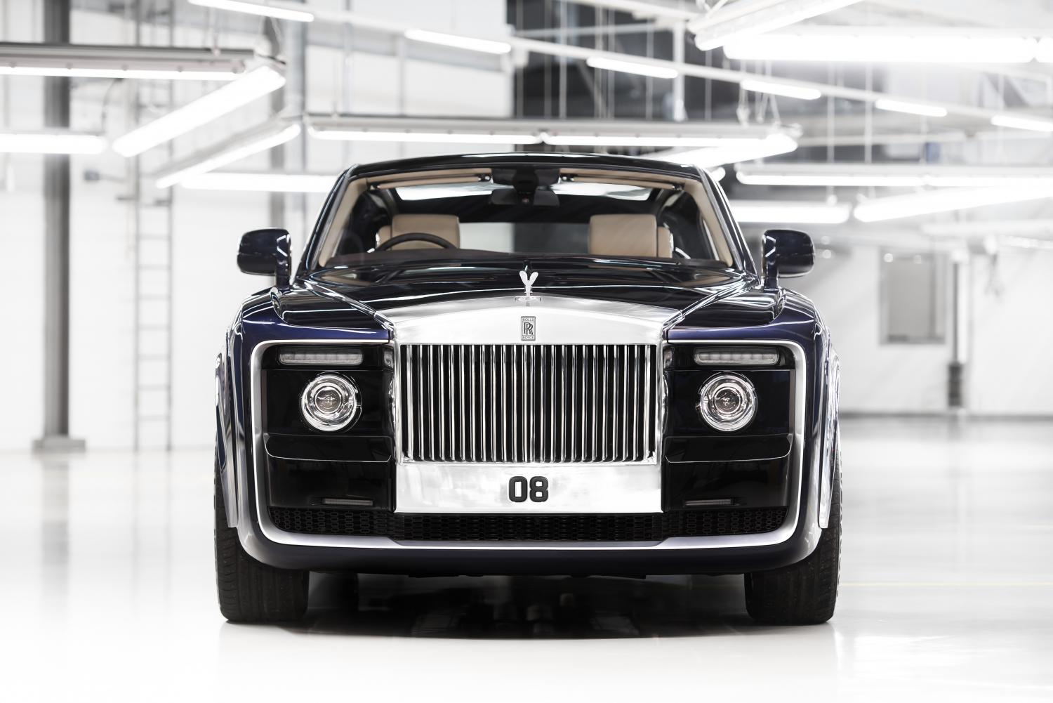 Rolls-Royce представил уникальное купе Sweptail
