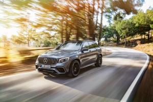 на дороге Mercedes-AMG GLC63 S 4Matic+