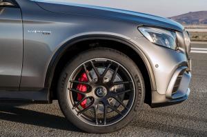 2017 Mercedes-AMG GLC63 S 4Matic детали эксерьера