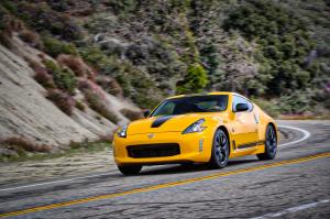 2017 Nissan 370Z Heritage Edition