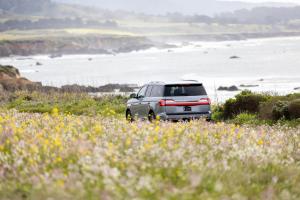 2017 Lincoln Navigator Black Label