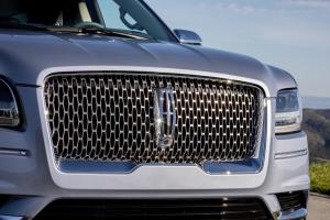 2017 Lincoln Navigator Black Label