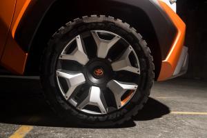 2017 Toyota FT-4X Concept