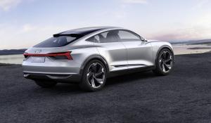 2017 Audi e-tron Sportback Concept