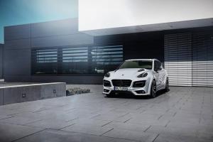 2017 Porsche Cayenne Magnum Sport 30 Years by TechArt