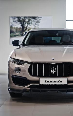 2017 Maserati Levante in Gray by Larte Design