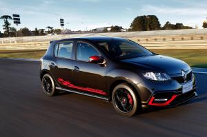 2017 Renault Sandero R.S. 2.0 Racing Spirit