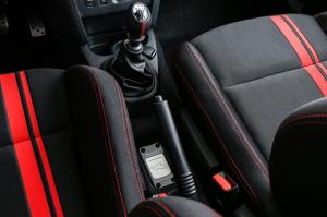 2017 Renault Sandero R.S. 2.0 Racing Spirit