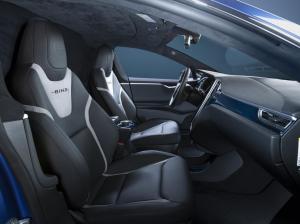 2017 Tesla Model S E by Binz