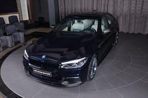2017 BMW 540i in Carbon Black M Performance by Abu Dhabi Motors