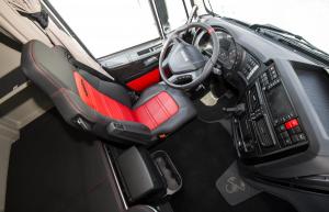 2017 Iveco Stralis 570XP 4x2 Abarth Emotional Truck