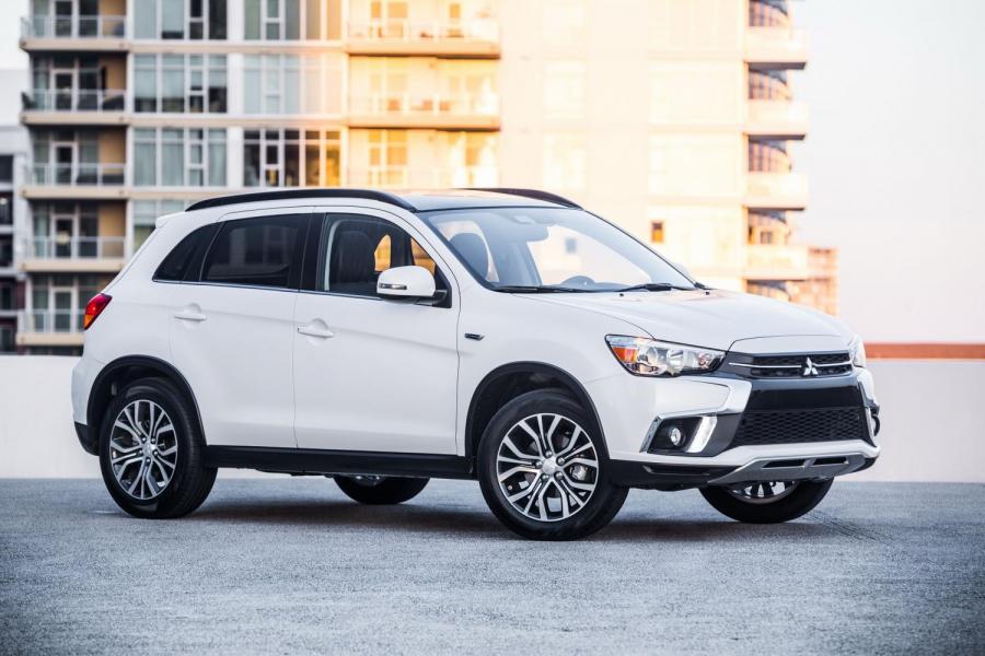 Кроссовер Mitsubishi ASX подвергли очередному обновлению