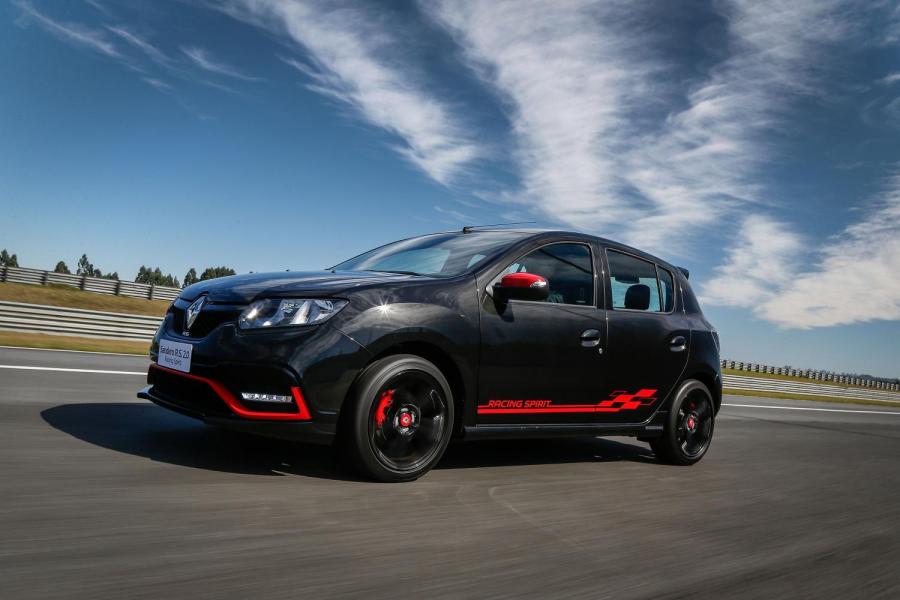 У хот-хэтча Renault Sandero RS появилась спецмодификация Racing Spirit