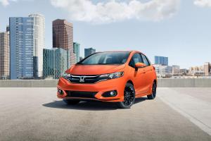 Honda расширяет географию рестайлинговой модели Fit: рассекречена модификация для США