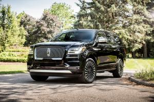 2017 Lincoln Navigator L Black Label